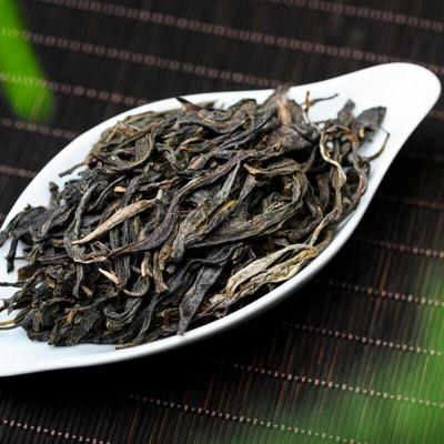 Yunnan Puerh Herbata surowa Herbata sypka Yiwu High Mountain 2020 Starożytna herbata 100g/3,52 uncji