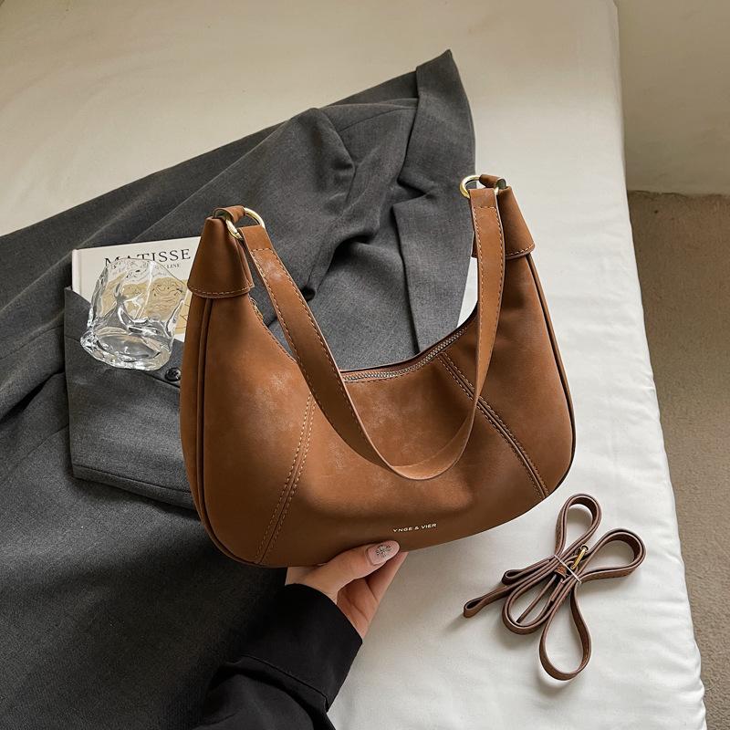 Niche retro suede dumpling bag autumn and winter new fashion matte shoulder bag commuter armpit bag