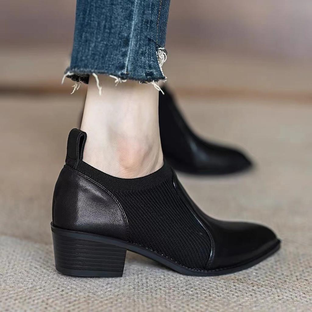 Thick heel single shoes 22 years commuting pointed toe leather medium heel retro deep mouth breathable