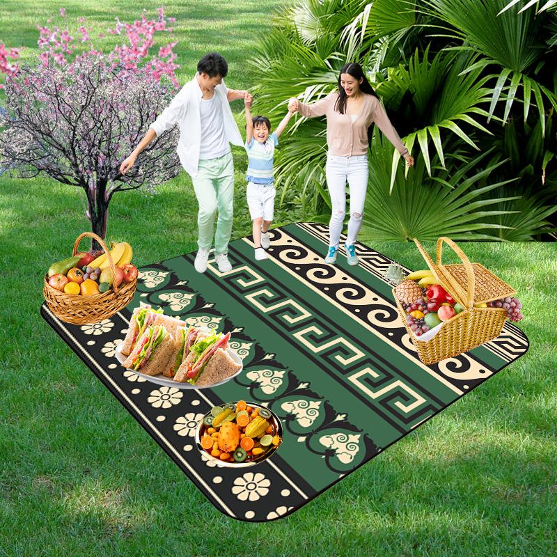 Picnic Blankets Extra Large, Waterproof Foldable Outdoor Beach Blanket,3-Layer Picnic Mat for Camping, Hiking, Travel, Park, Concerts