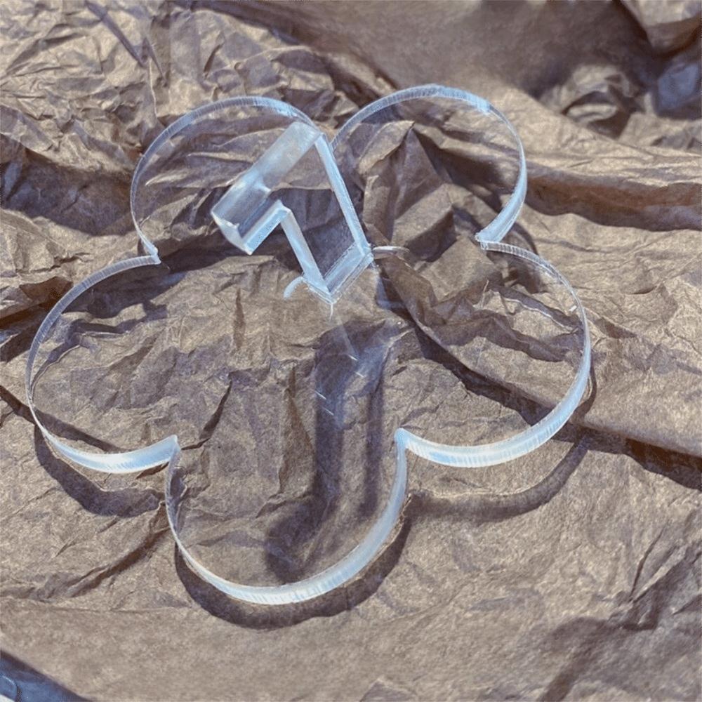 

Transparent Transparent Nail Display Stand Heart Shape Acrylic Base Training Use Style F