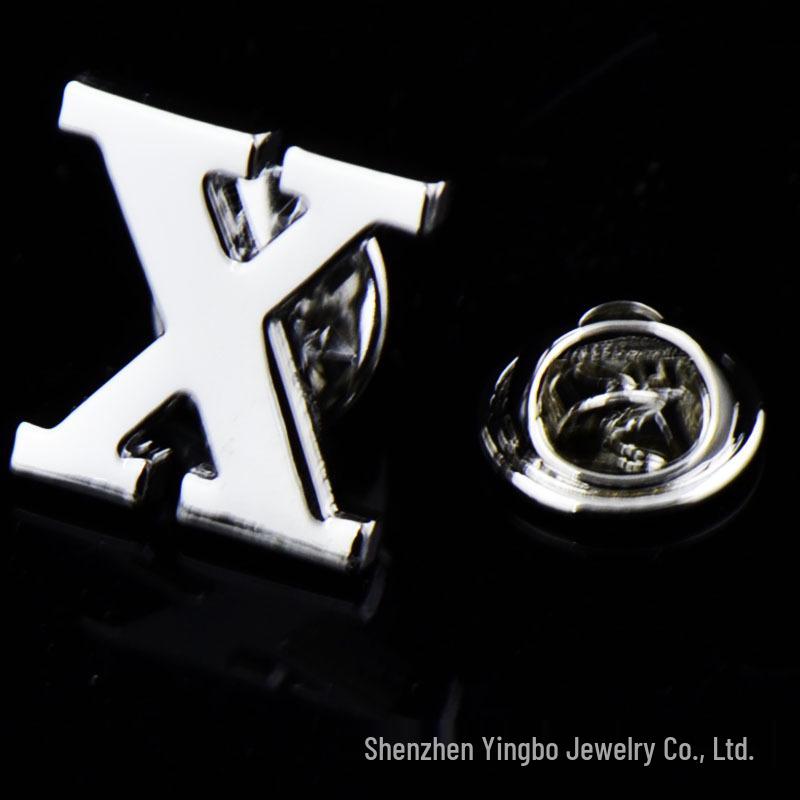 High-Quality Brass English Letter Brooches A-Z for Men & Women – Suit, Jacket, Shirt Badge.