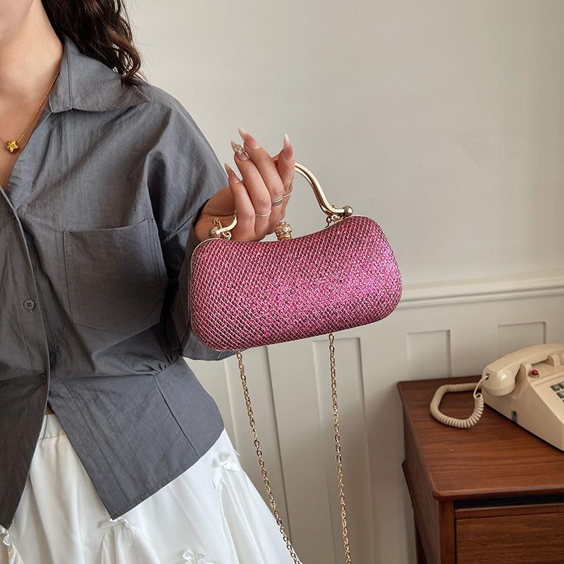 1pc New Fashion Chain Handbag Banquet Shoulder Slung Small Unique Handbag Gold Bag Dinner Bag Storage Bag