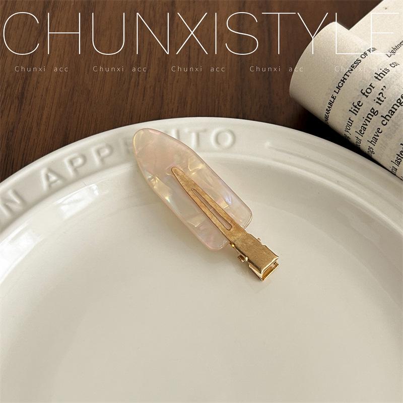 Japanische nahtlose Haarnadel: Sommerlicher Feenpony-Clip für Frauen - Entenschnabel-Design