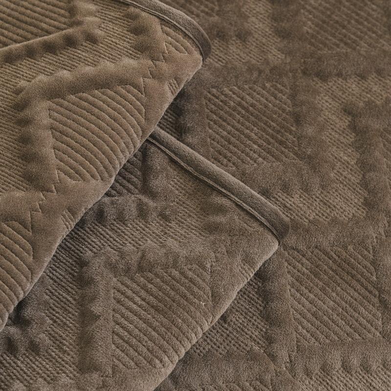 Sofa Cushion Autumn and Winter Plush Anti-slip Cover Cloth New Light Luxury Seat Cushion High-end Diamond Grid Leather Sofa Cover