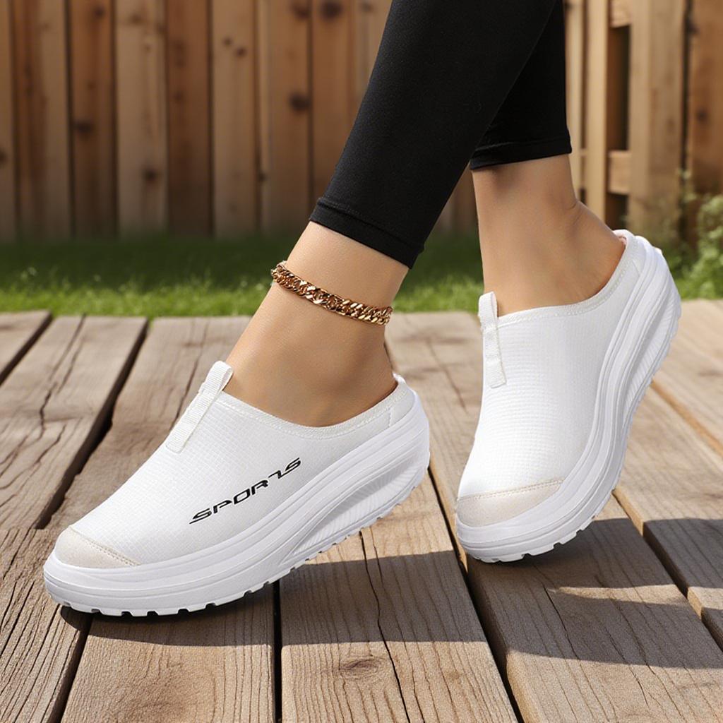 Summer Outdoor Anti Slip Women Casual Shoes Mesh Breathable Soft and Comfortable Flat Slippers Thick Bottom Size