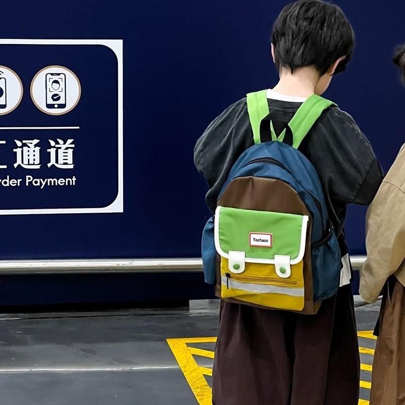 Stylish Korean Inspired Large Capacity Unisex Kids Backpack With Trendy Color Block Design