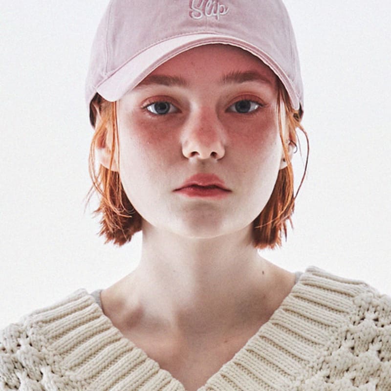 SLEEPYSLIP SPELLING POWDER PINK BALL CAP