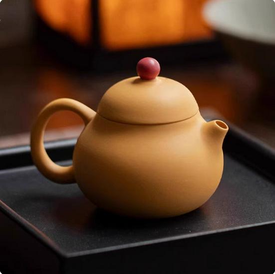 Handmade Huang Duan Ni Zisha Teapot - Mini Chinese-Style Filtered Tea Infuser for One Person