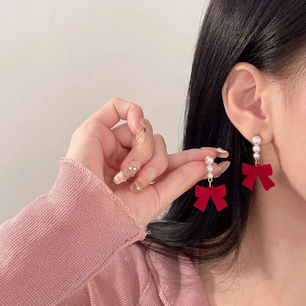 

Temperament Red Plush Bowknot Pearl Stud Earrings for Women Vintage Cute Drop Dangle Earring Party Zircon Fashion Accessories
