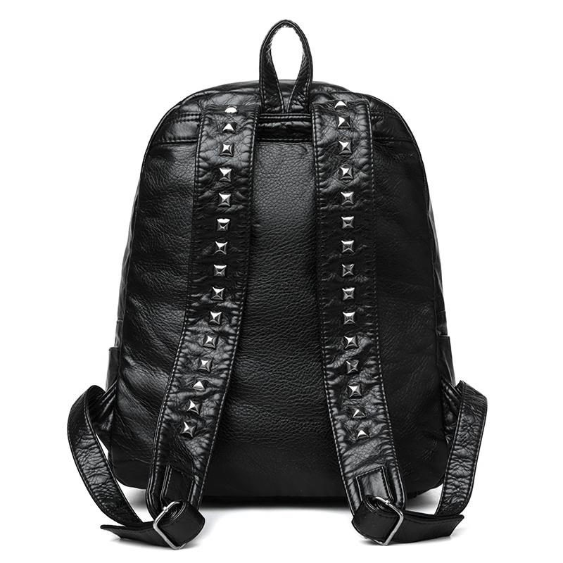 Large Capacity Travel Backpack Women Rivet Punk Backpack