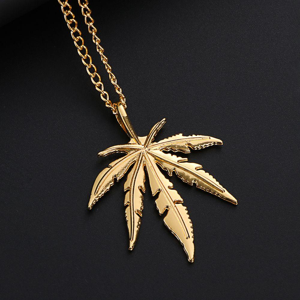 Gift Fashion Titanium Steel Rock Punk Retro Hip Hop Choker Leaf Pendant Maple Leaf Necklace