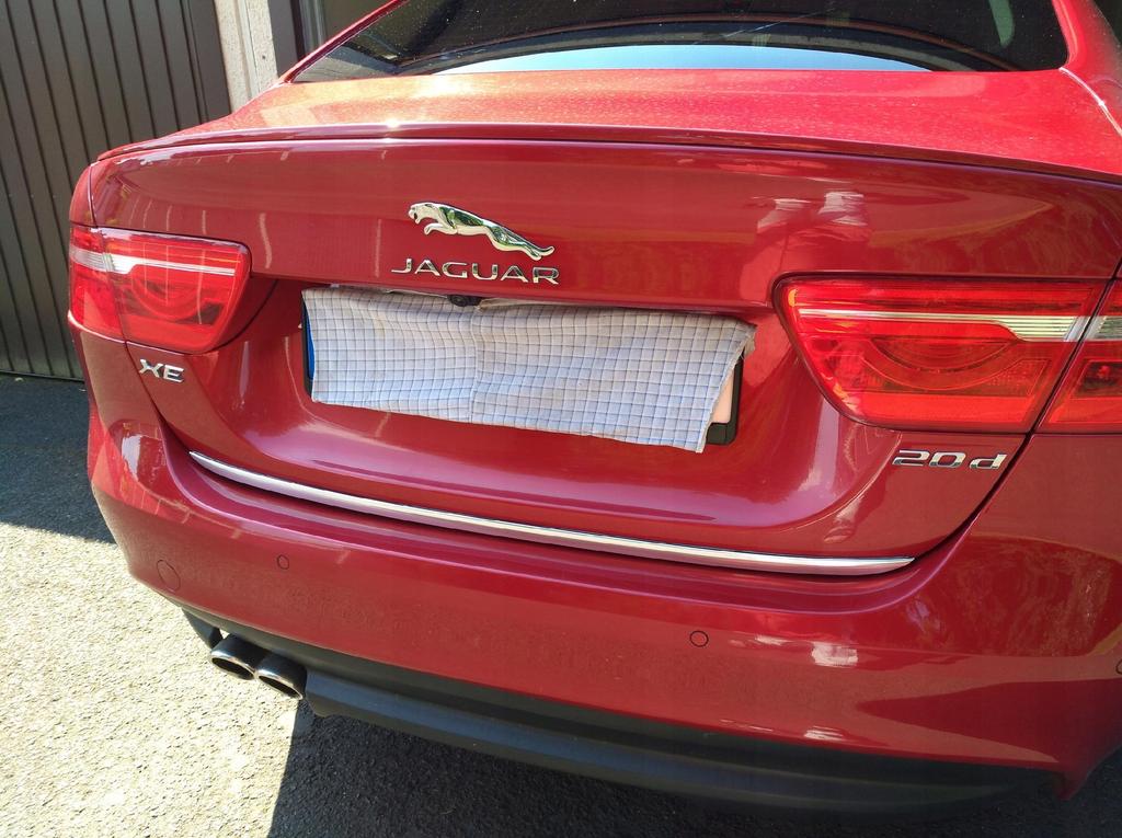 Jaguar XE 2015- CHROME Trunk Lid Trim