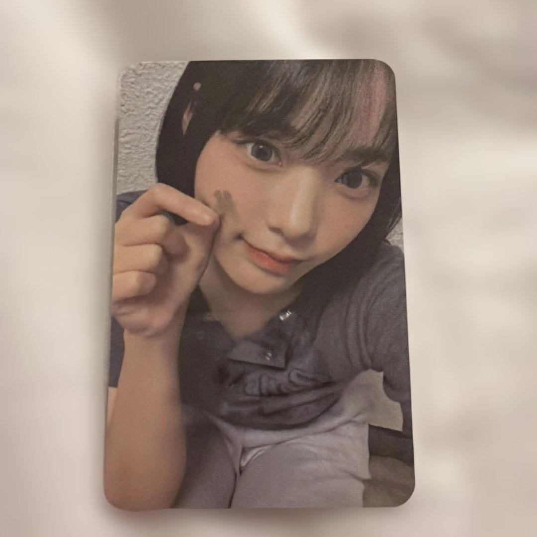 [USED] QWER In-Person Bonus Trading Card: Siyeon (Shiyomin)