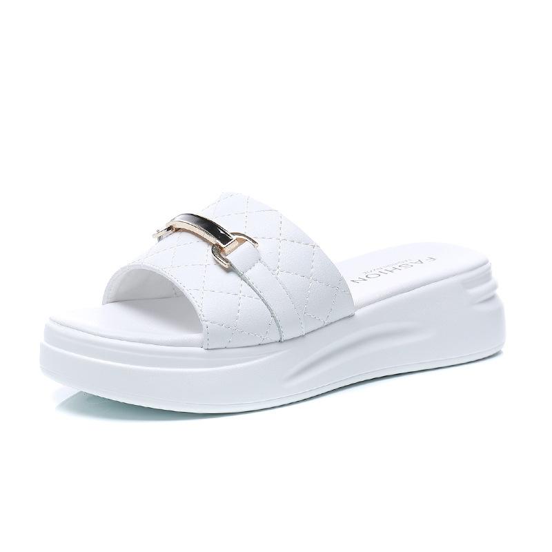 Summer New Slippers Women's Versatile Leather Thick Soles Increase Height Casual Wear Women's Shoes Non-slip