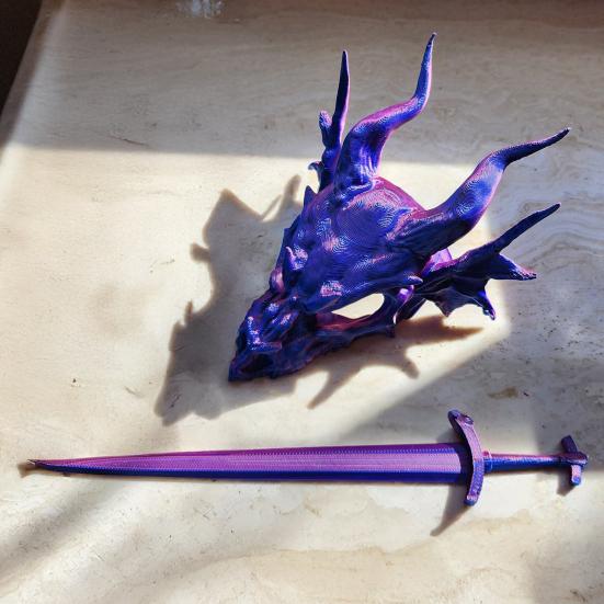 Ručně vyráběná sponka do vlasů s lebkou draka, plastová s hladkým povrchem, retro vlasový doplněk na svatby, narozeniny, večírky, Halloween