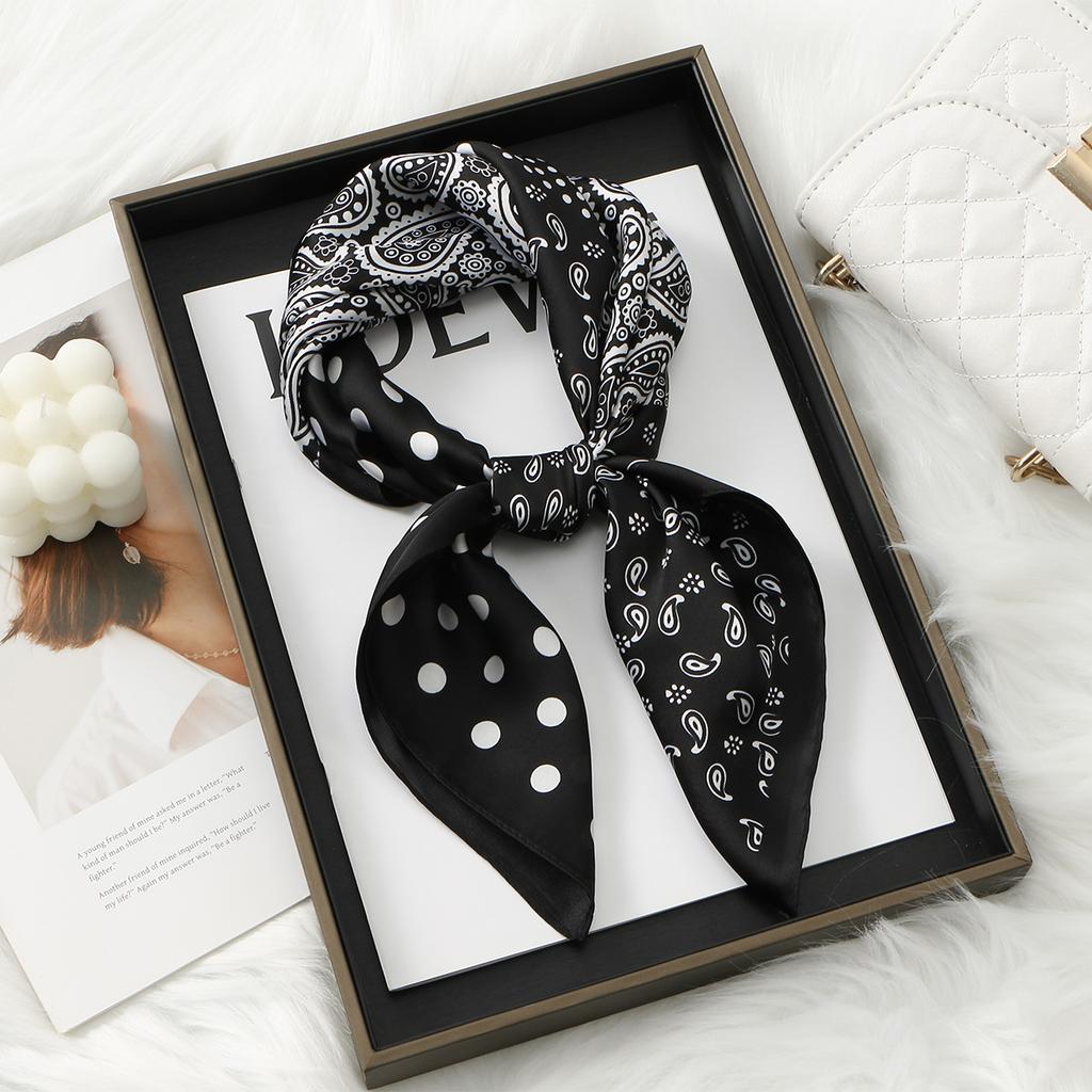 70X70Cm Printed Women'S Square Scarf Pashmina Paisley Silk Square Scarf Shawl Decorative Headband Neck Luxury Design Bandana