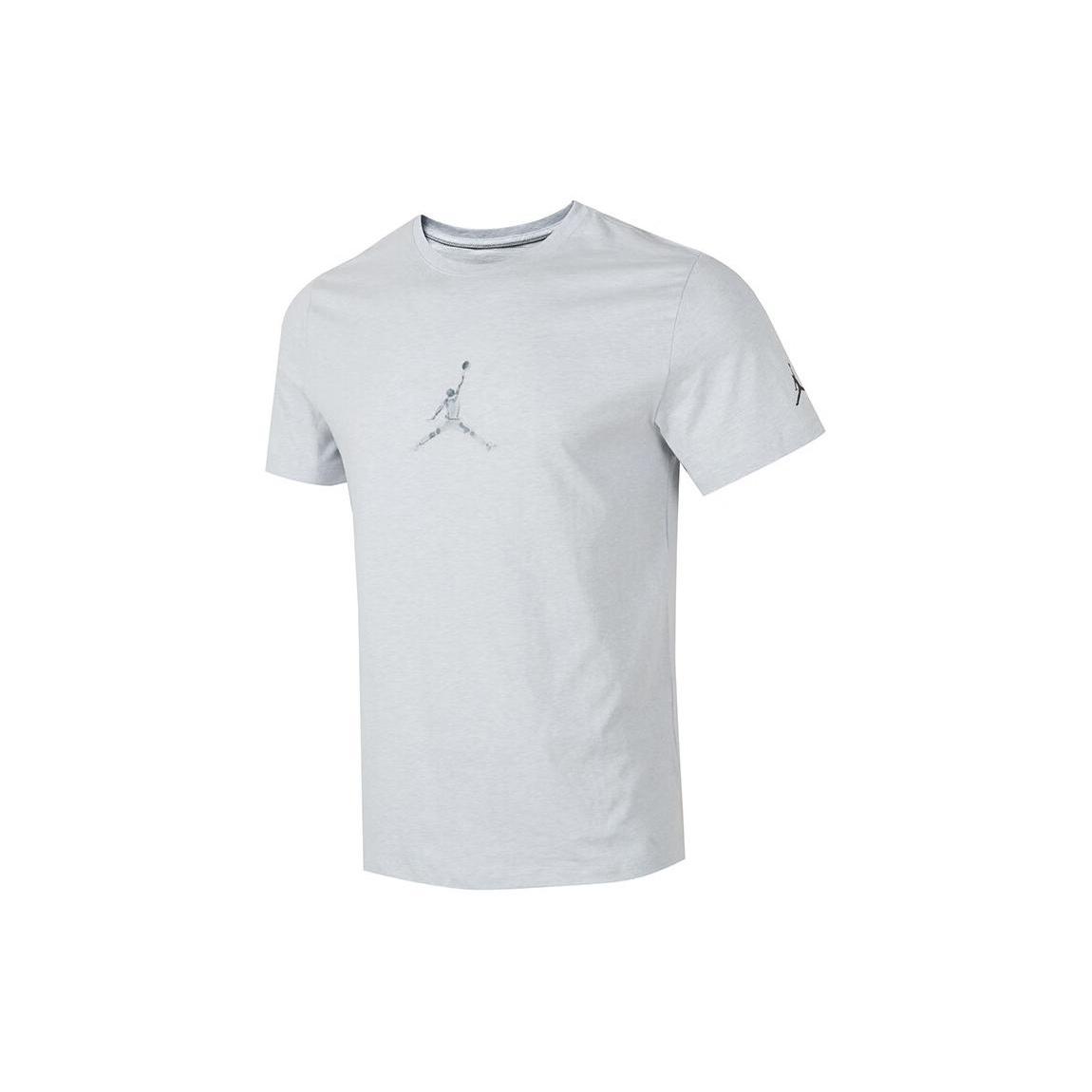 Nike Graphic T-shirt White Men s FN5989-043 L