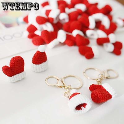 Krabičky na mince, svorky, přívěsky – Přívěsky