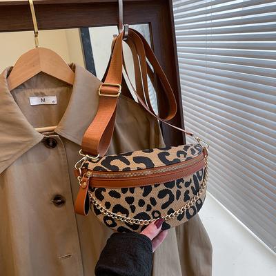 Einschultertasche, Umhängetasche, Bauchtasche, Trendiger Retro-Stil