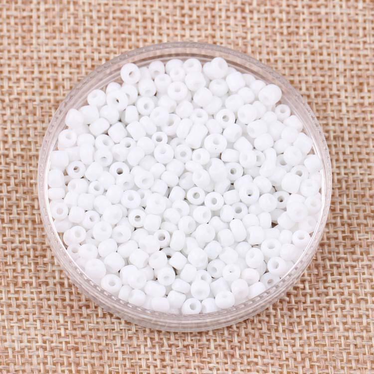 Diy Jewelry Parts Are Made Of Beaded Material 2-4Mm-5Mm Solid Color Rice Bead Ceramic Electric Earrings, Bracelets And Necklaces.