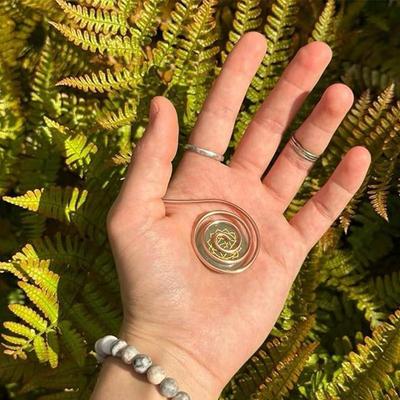 Nastaviteľný medený prsteň na dlaň Prenosný ručne vyrobený Reiki energetický špirálový prsteň na ruku Šperkové doplnky Medený náramok
