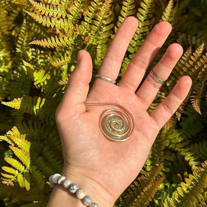 

Регулируемое медное кольцо на ладонь Портативное ручной работы Энергия Рэйки Спираль Кольцо на руку Ювелирные аксессуары Медная манжета