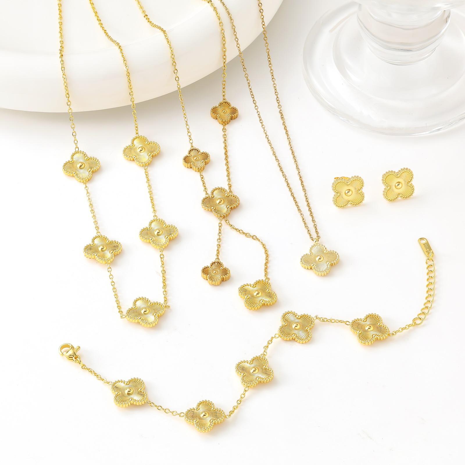 

6PCS fashionable temperament clover women s collarbone chain set necklace earring bracelet set 6PCS золотий
