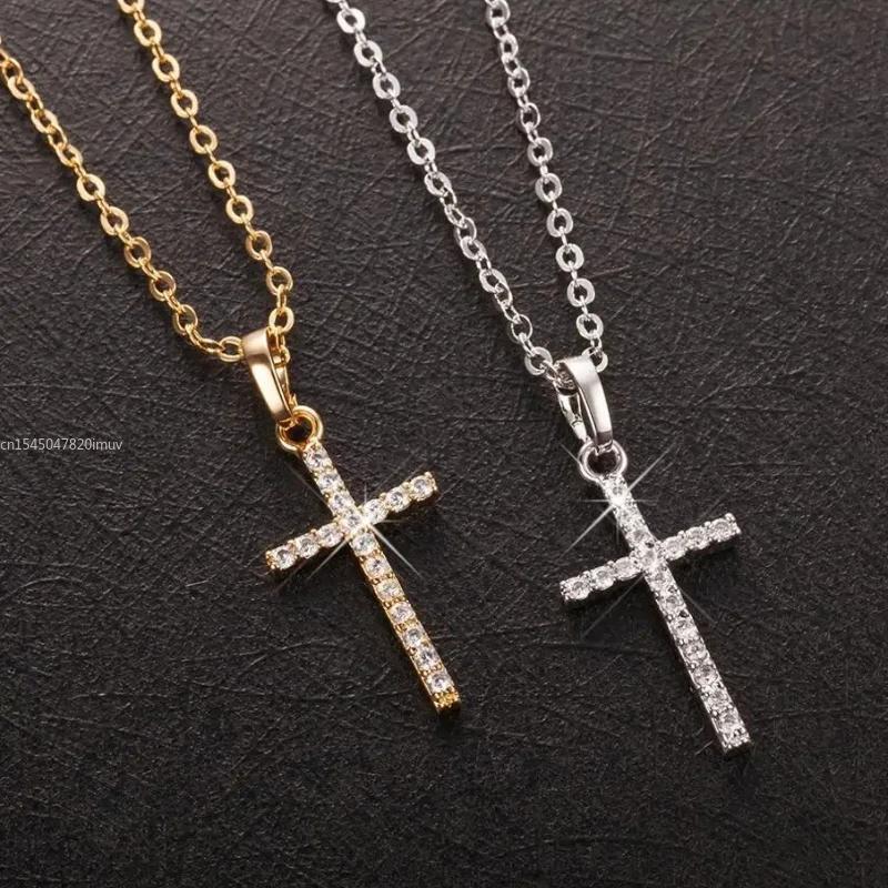 Luxury Zircon Cross Pendants Necklace Fashion Light Golden Silver Color for Men Women Jewelry Chain Accessory