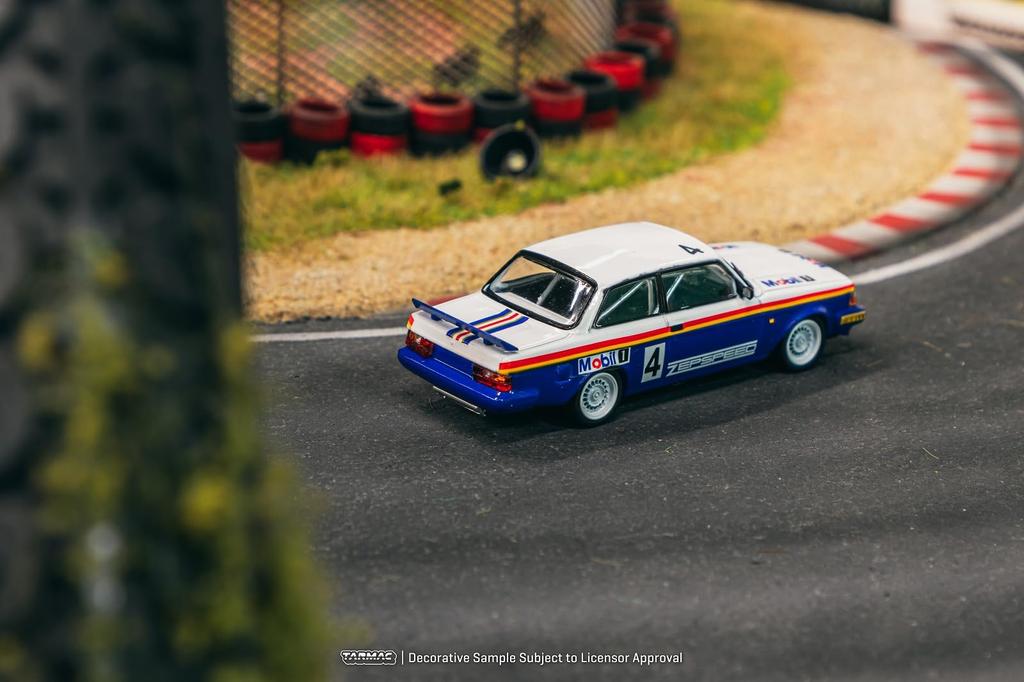 TARMACWORKS Volvo 240 Turbo Malaysian Group A Championships 1987 Winner Andersson Completed Product 1/64 Per-Gunnar T64-050-87MAL04