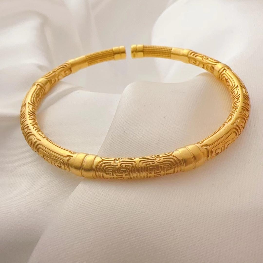 

Золотой цвет, наследующий этнический стиль пар с узором дракона высокой красоты посредством древнего закона мужчин и женщин 21CM