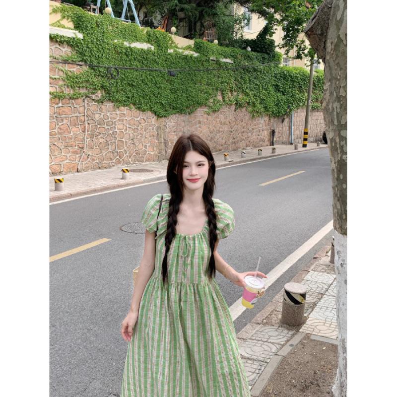 Green plaid bubble sleeve dress women s summer Thai dopamine bright Xinjiang seaside vacation long skirt S