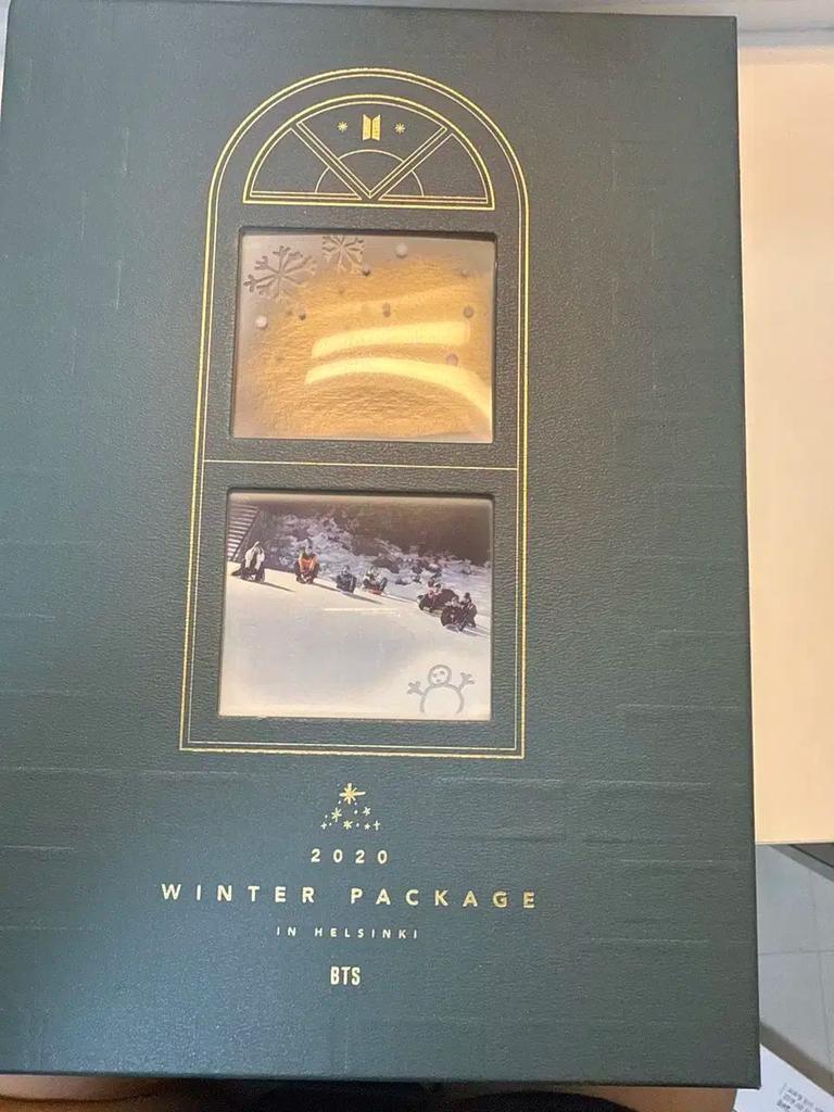 [USED] BTS (Bangtan Boys) Winter Package V (V Taehyung Tae)