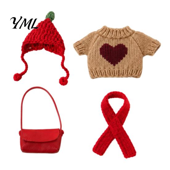 Polyester Goose Outfit 7 Inch Desk Outfits, 4 Pcs Knitted Sweater Hat Scarf Tabletop Clothes Crossbody Bag Winter Holiday Accessory for Office, Shelf,
