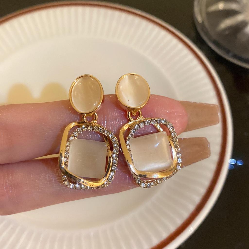 Silver Needle Zircon Geometric Tassel Earrings: Luxurious High-End Fashion Earrings for Women