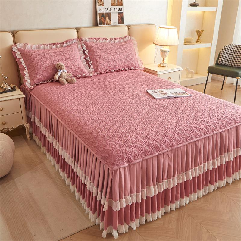 Luxury Super Soft Thick Cotton Bedding Bed Skirt Princess Lace Embroidery Quilted Bedspread Anti-slip Bed Cover No Pillowcase