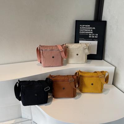 2025 New Fashion Versatile Women's Shoulder Bag Casual Simple Messenger Bag Nylon Cloth Bag