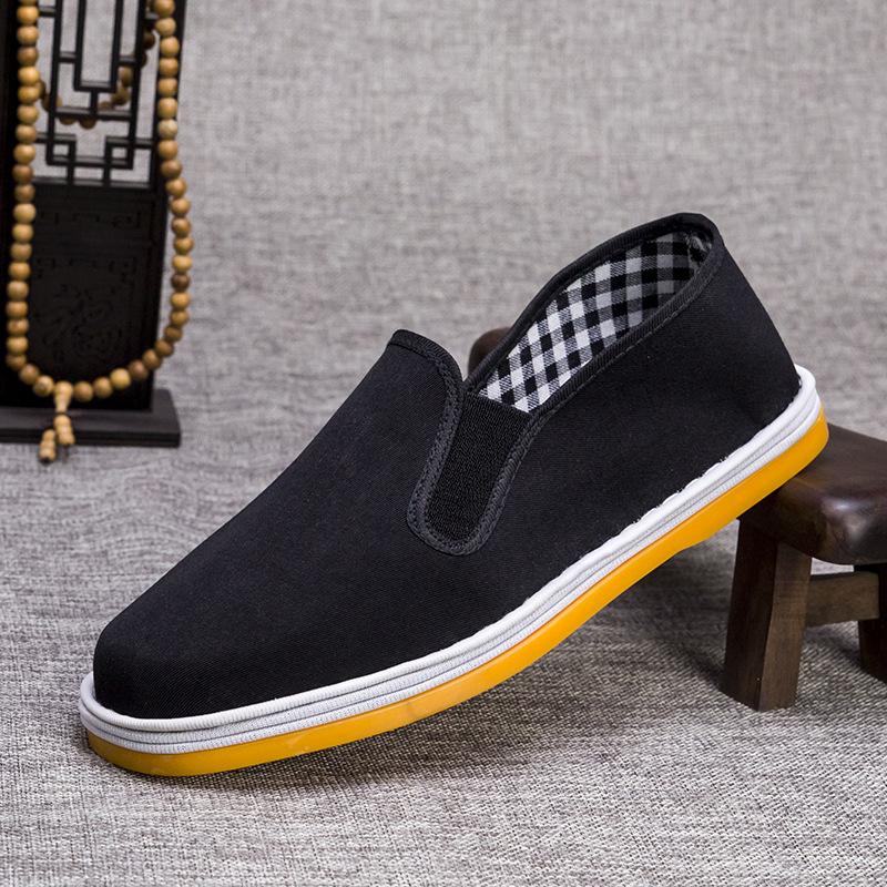 Old Beijing cloth shoes breathable casual shoes shallow mouth flat bottom beef tendon soft sole work shoes non-slip one-pedal black cloth shoes men
