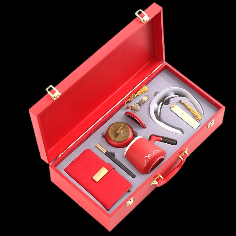 Elegant Multi-Item Business Gift Sets