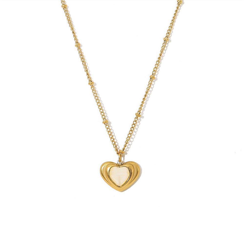 Cat s Eye Titanium Steel Heart Necklace - Elegant New Design for Women золотой