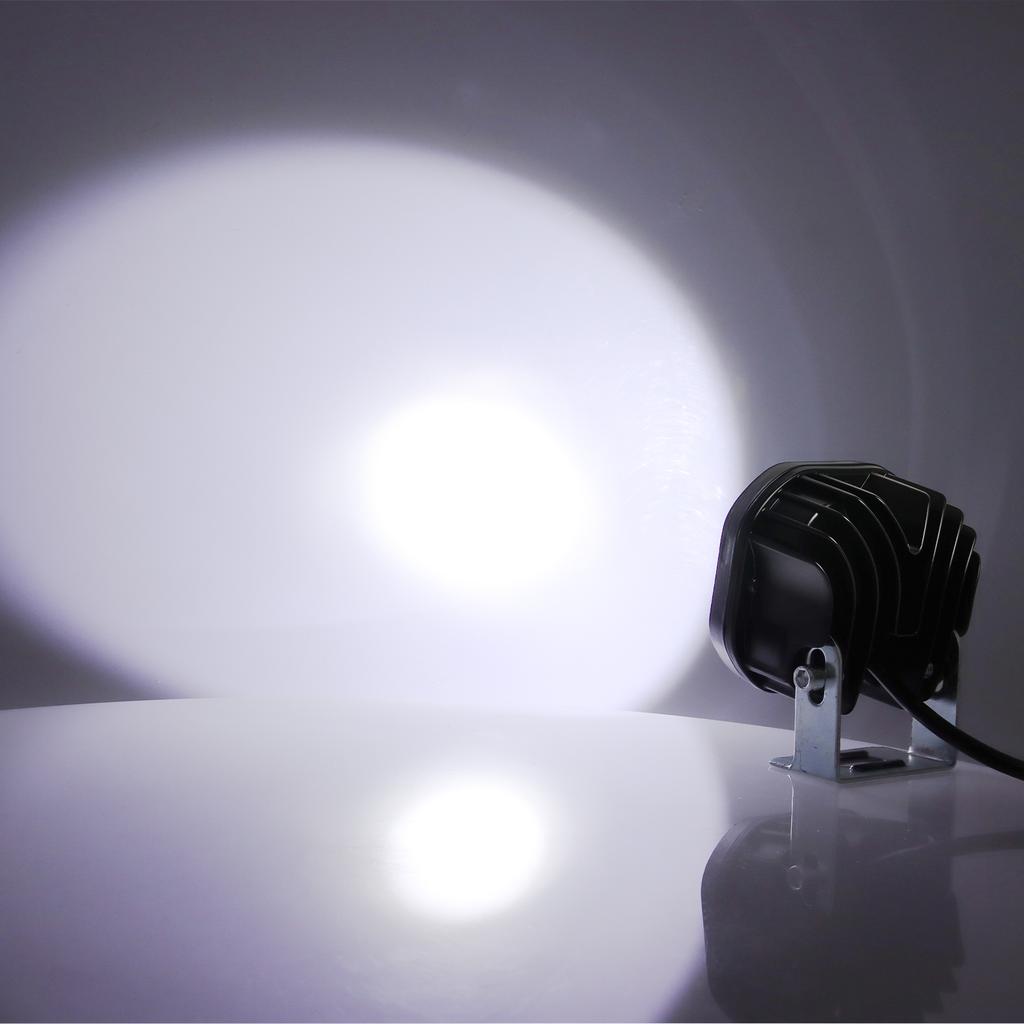 3" LED Motorcycle Driving Lights 40W 6000K Spotlights Auto Led Work Lamps Lights for Offroad Tractors Truck Car Fog Lamp 10-32V.