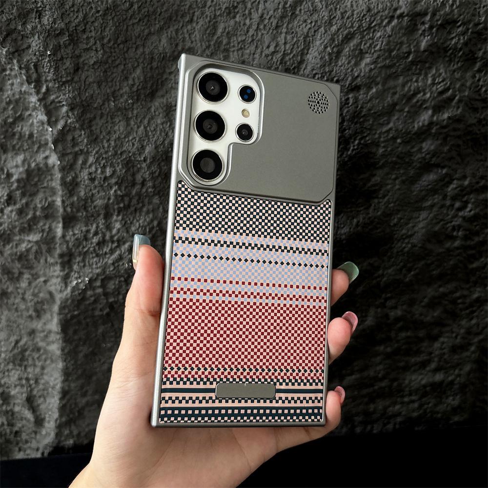Coque de téléphone magnétique sans cadre motif fibre de carbone Kevlar pour Samsung S26 S25 S24 S23 S22 Ultra Bords plaqués Sans bordures Couverture colorée Galaxy S24 Ultra