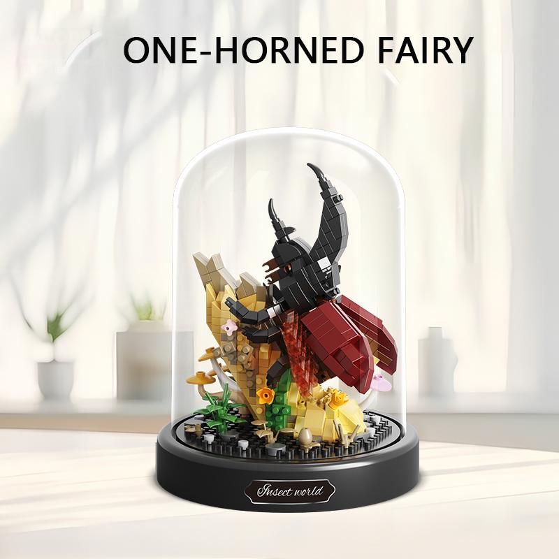 Creactive Mini particles with dust cover toy building blocks Bee butterfly Dragonfly Mantis  insect series desktop decoration