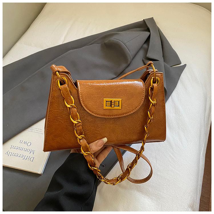 Retro fashionable simple underarm bag women's autumn fashion chain simple commuter shoulder messenger bag