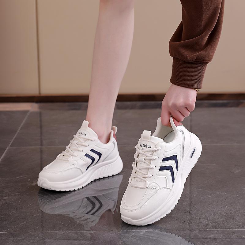ins Korean version of Forrest Gump shoes women's 2025 spring new street shooting student running sports shoes little white board shoes women's Q171