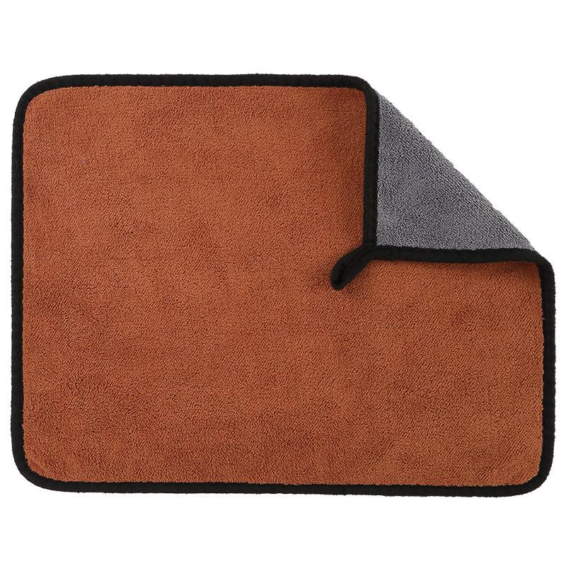 Super Absorbent Coral Fleece Car Wash Towel - Thick, Soft, and Gentle for Drying and Cleaning Vehicles