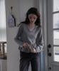 DEHEVE V-Neck Flare Shirring Knit [Gray]