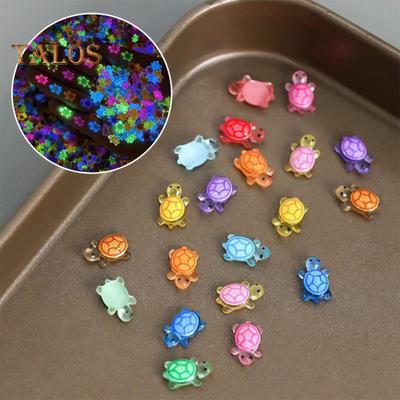100 Stück Mini-Schildkrötenfiguren, die im Dunkeln leuchten, Schildkrötenornamente, Miniatur-Schildkrötenstatuen für die Dekoration des Feengartens, zum Selbermachen und Basteln von Mikro-Landschaften