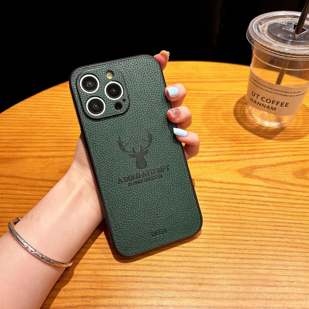 Suitable for Apple 15, Lychee Peel Texture Side Veneer Phone Case, IPhone14promax Wristband Stand 13