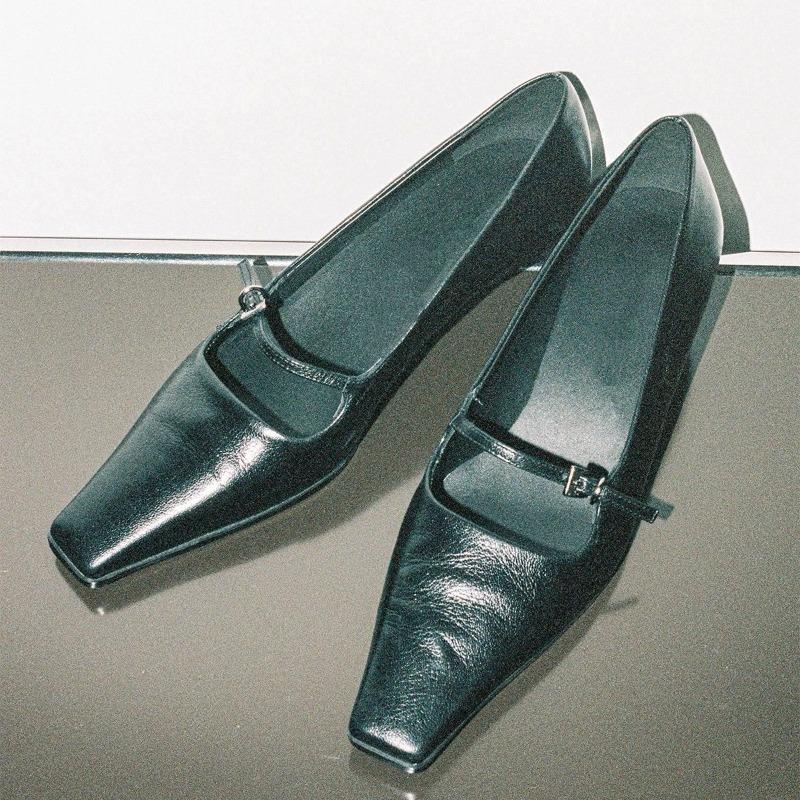 Genuine leather niche thin heel shallow mouth one-word buckle strap small square head single shoes women's new spring small leather shoes high heels